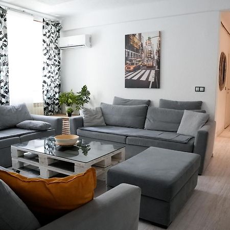 Apartment Marijin Dvor Deluxe Saraievo Exterior foto