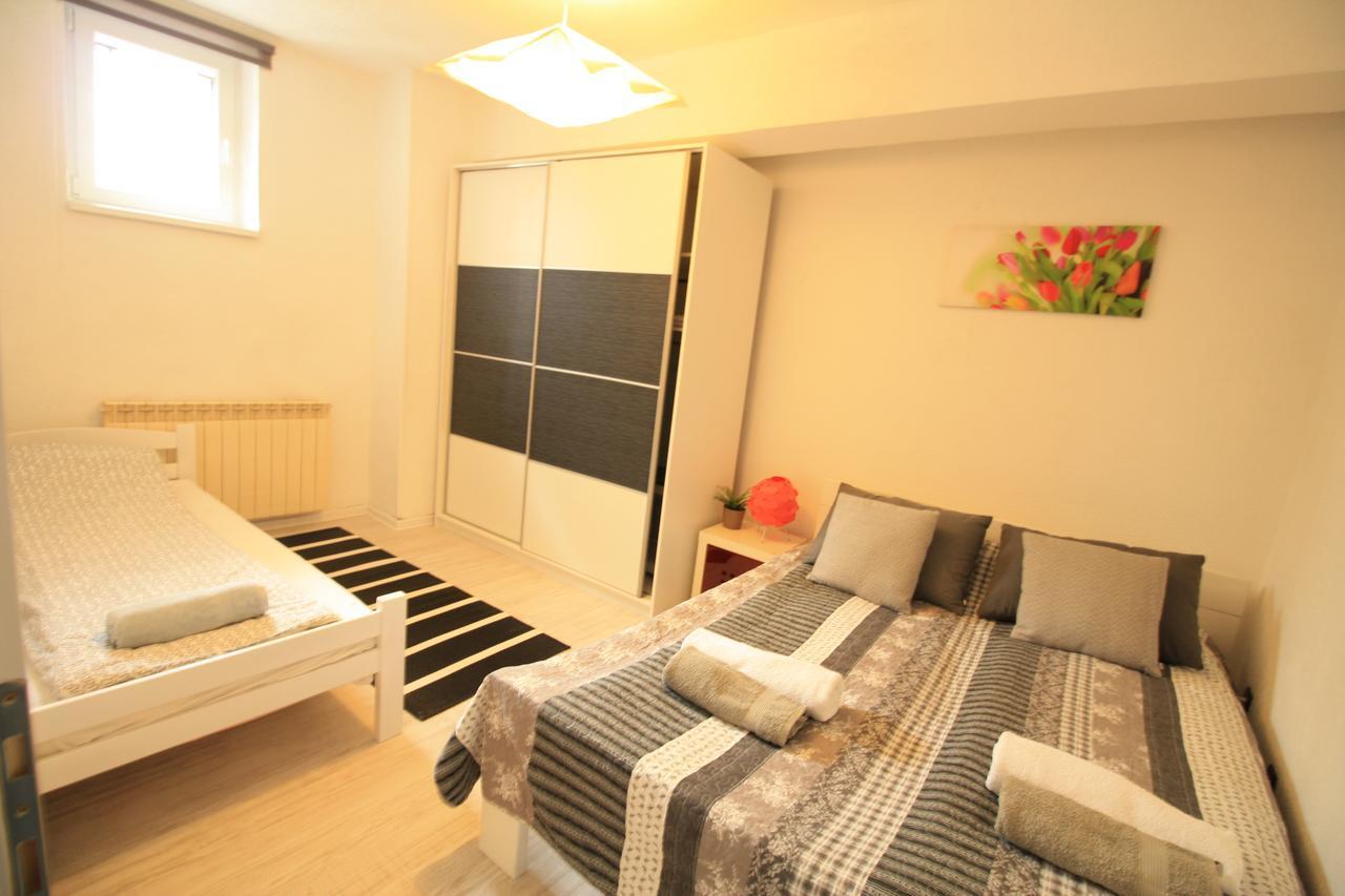 Apartment Marijin Dvor Deluxe Saraievo Exterior foto